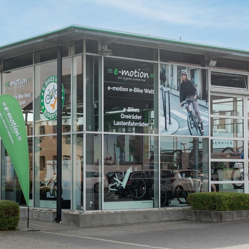 Modernes Verkaufsgebäude