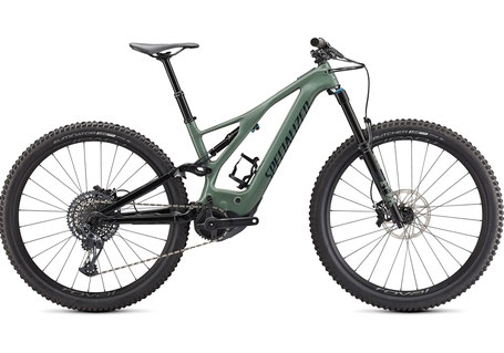 Robustes Specialized Turbo Levo 2021 E-Bike aus Carbon für Offroad-Abenteuer. Perfekte Wahl für anspruchsvolle Bike