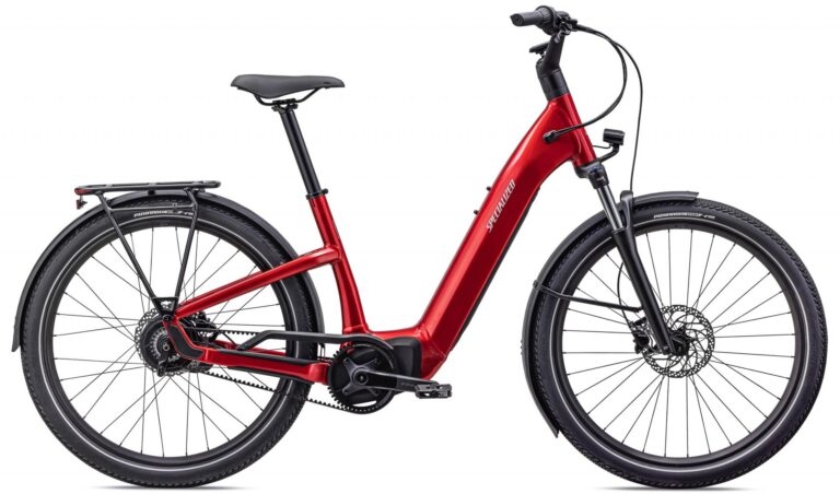 Entdecken Sie das Specialized Turbo Como 3.0 IGH 2023. Dieses E-Bike bietet modernen Komfort und Stil für Ihre tägl